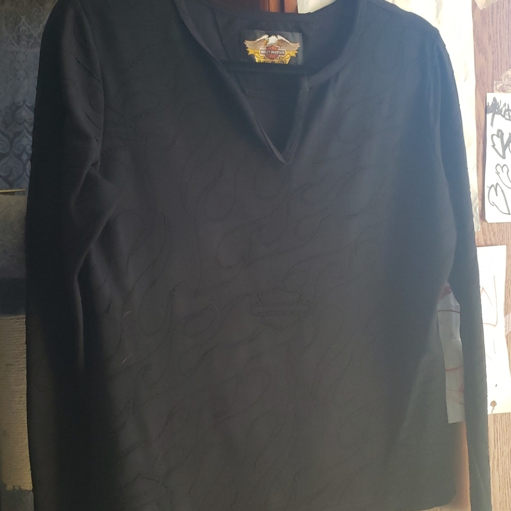 Long sleeve shirt